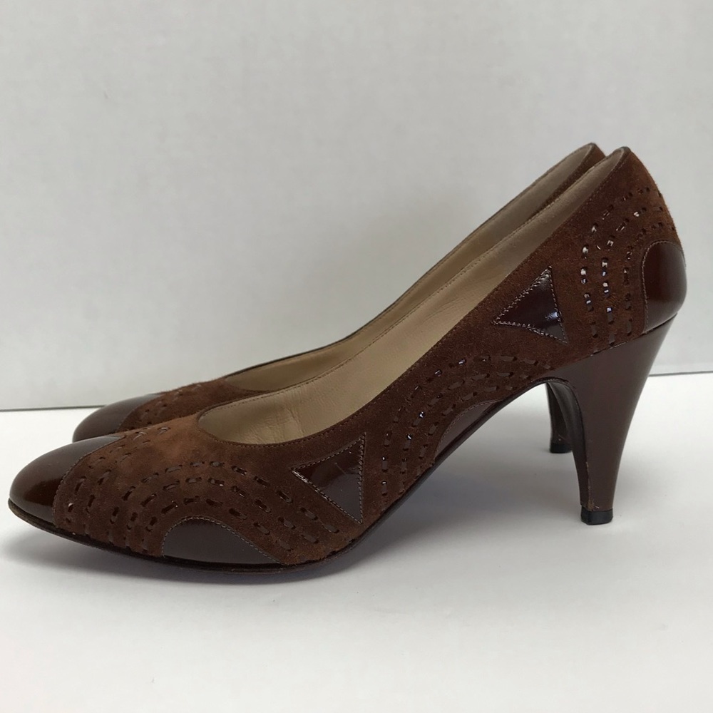 Bruno Magli Shoes. Size 6 AA - Picture 5 of 8